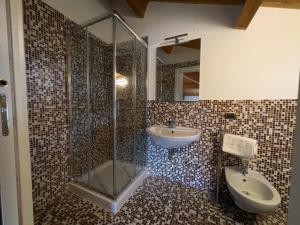 Elegante e Indipendente