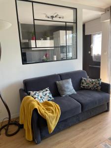 Appart spacieux 6 pers proche centre ville et gare Laval - Parking privé securisé