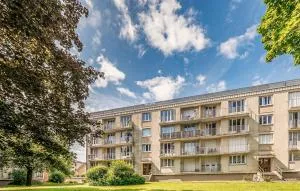 Cozy Apartment In Le Plessis-Trévise - 马恩河畔布里