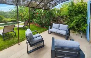 Nice Home In Saint-Laurent-De-La-Ca - 圣皮尔蒂斯查