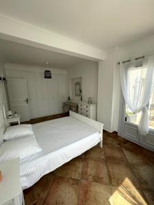 Maisons de vacances Villa Emery 555 : Maison 3 Chambres