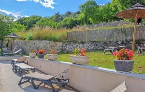 Appartements Nice Apartment In Vallon Pont Darc : photos des chambres