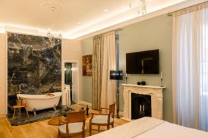 Curcumelli Luxury Suites