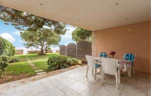 2 Bedroom Nice Home In Sveti Ivan 