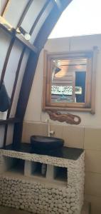 Phòng Có Giường Cỡ King Với Ban Công (King Room with Balcony)