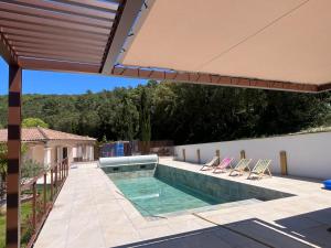 Villas Maison piscine et SPA : photos des chambres