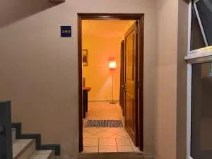 Sapphire 202 TWO ROOM APARTMENT - Ebene