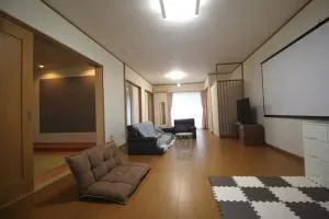 寺田旅館一軒家レンタル素泊まり最大15人宿泊可能 4名様まで同一料金 - Nagato