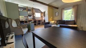 Hemma fran Hemma - Stuga