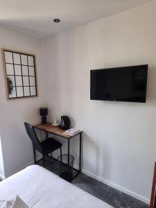 Hotels Hotel & Restaurant Le Patio VICHY : photos des chambres