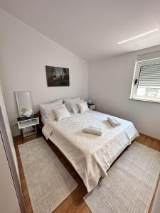 Apartment Flores