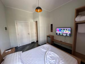 Central Comfort Suites