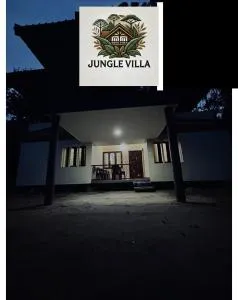 4 Bedroom Jungle Villa - Chegāt