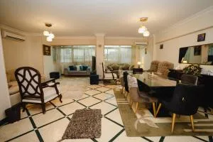 Elegant Stay in Mohandessin - Каир