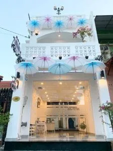 Timothy House Hue - Hương Trà