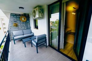 Breeze Studios Saturn