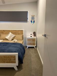 Coastal Hideaway By Lake - 4hvězdičkové hotely ve městě Toukley