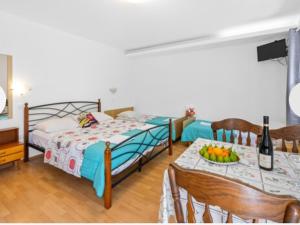 Kaja House Apartments