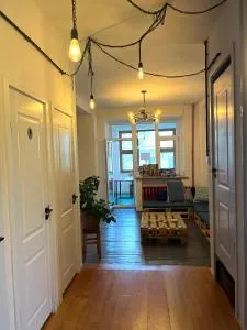 Ulaanbaatar Hostel - Shaddbling Khid