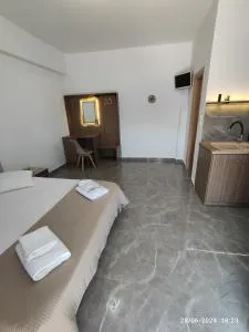 The View House 2 - Flampouria