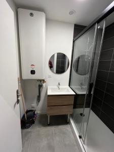 Appartements Appartement centre-ville de Lure droit : photos des chambres