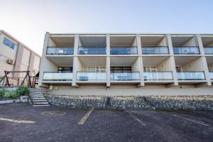 Driftsands Uvongo Beachfront