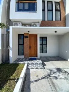 Guesthouse Jogja Selatan 1 Yogya South-Bantul Casa del Oceano - Sewon