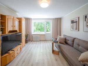 City Park Quiet Residence - 2 Room Apartment with Balcony & View