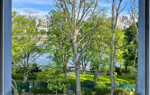 Nice Apartment In Neuilly-Sur-Seine