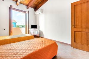 GuestHost - Sweet Home in Portoscuso! img17