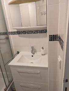 Studio Calme Dernier Etage