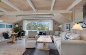 Lovely Home In Vestervig With Wifi