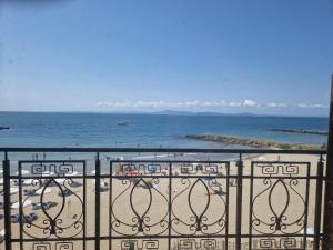 Festa Sea View