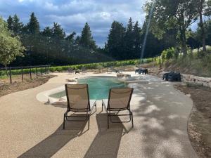 Tente chauffée avec piscine lagon