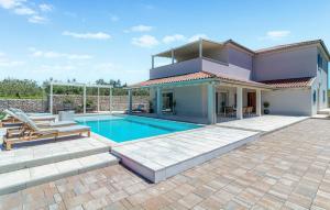 Beautiful Home In Barban With Sauna