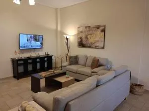 Comfortable apartment in Kiato - Pasó