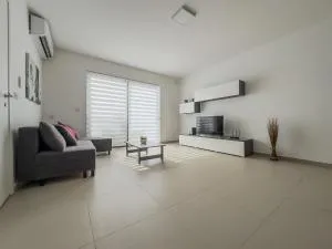 Penthouse in Birzebbuga - 3 Bedroom - Kalafrana