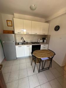 Apartment in Trpanj with terrace, air conditioning, WiFi, washing machine 4199-3