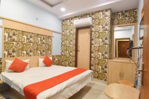 Hotel Maharaja Palace