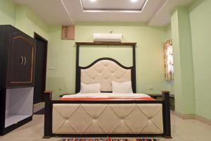 Hotel Maharaja Palace