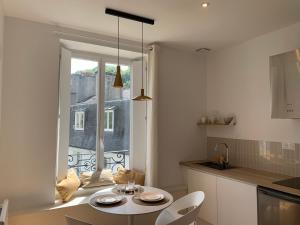 La Belle Odet- - choix d-appartements- Centre ville-quais : photos des chambres