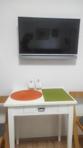 Apartment and Room Bonefacic 