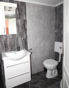 Studio apartman Maro