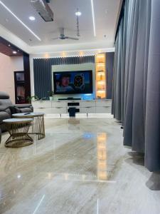 Luxurious Garden view Duplex