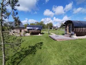 Tonneaux normands insolites