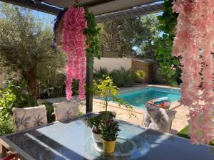 Villas Villa les Romarins : photos des chambres