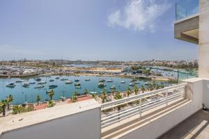 NEW Duplex penthouse w breathtaking views by SF HOMES