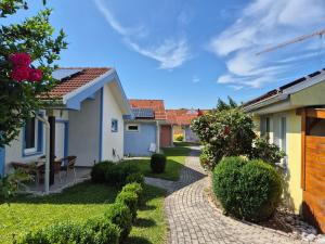 Bungalow Paradies - Nähe Sonnentherme - 3hvězdičkové hotely ve městě Lutzmannsburg