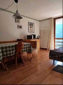 Monolocale nel cuore delle Alpi