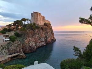 Beach Apartment Francesko near Old Town